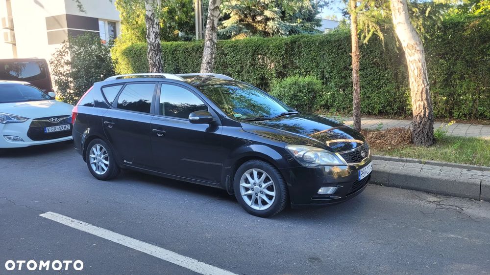 Kia Ceed 1.6 Crdi Comfort + - 2