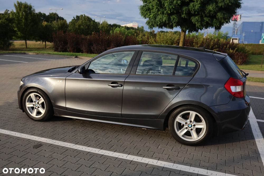BMW Seria 1 - 2