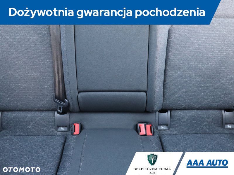 Volkswagen Golf - 11