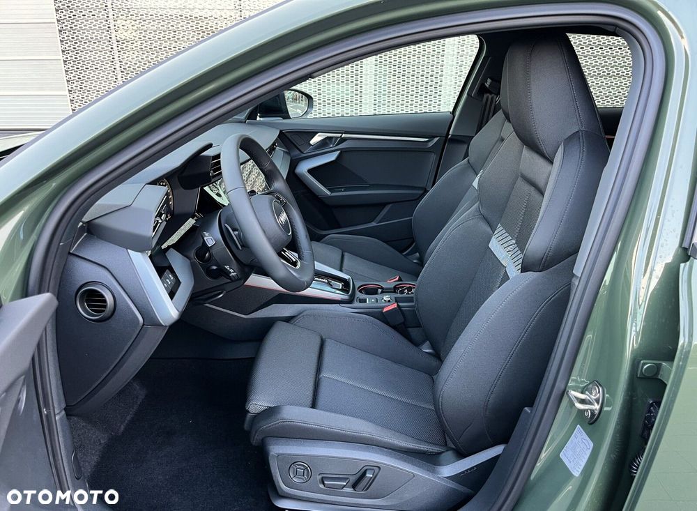 Audi A3 Sportback - 15