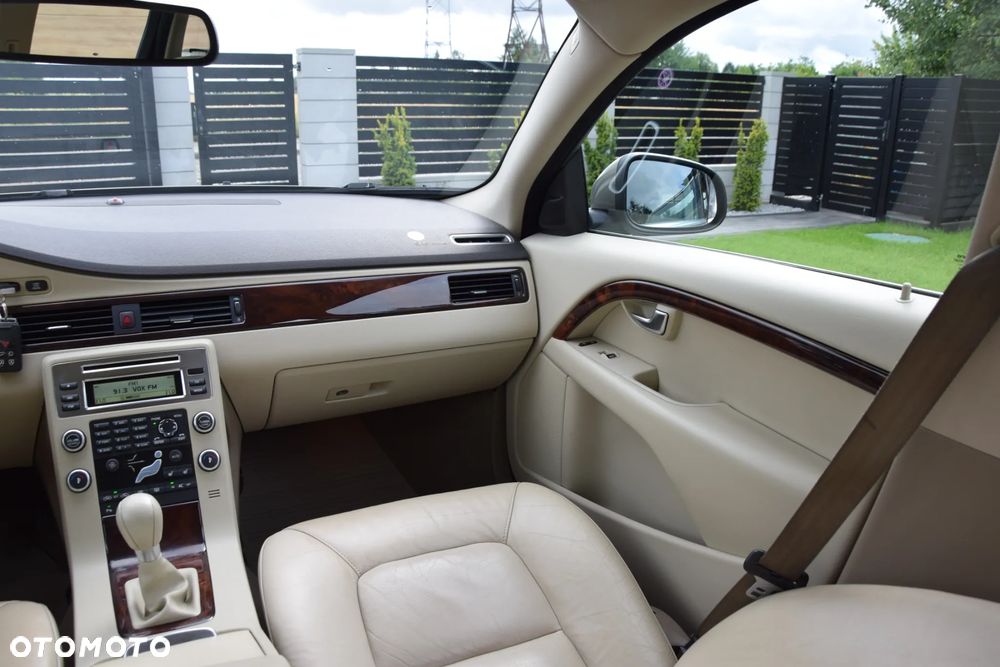 Volvo V70 - 30