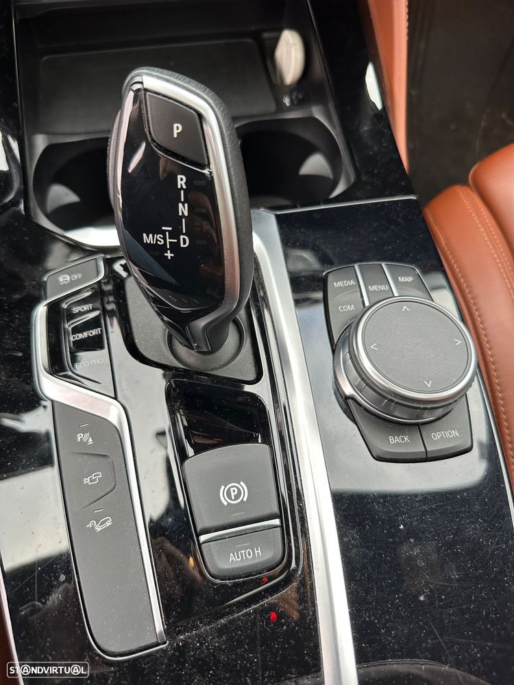 BMW X4 M ver-m40-d-auto - 19