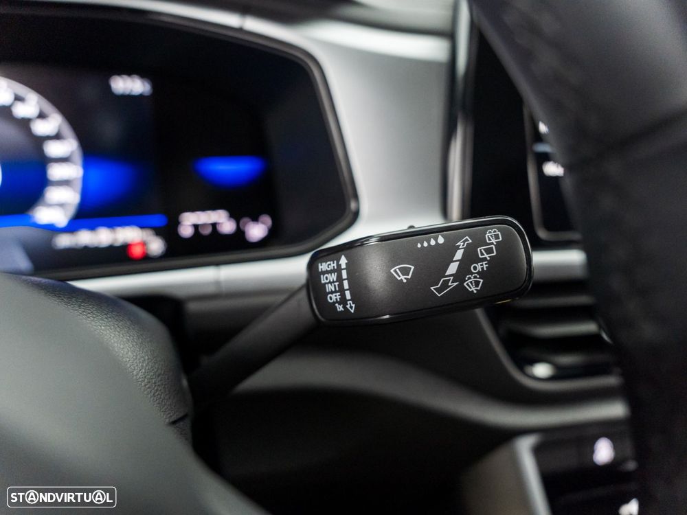 VW T-Roc 1.0 TSI Urban - 21