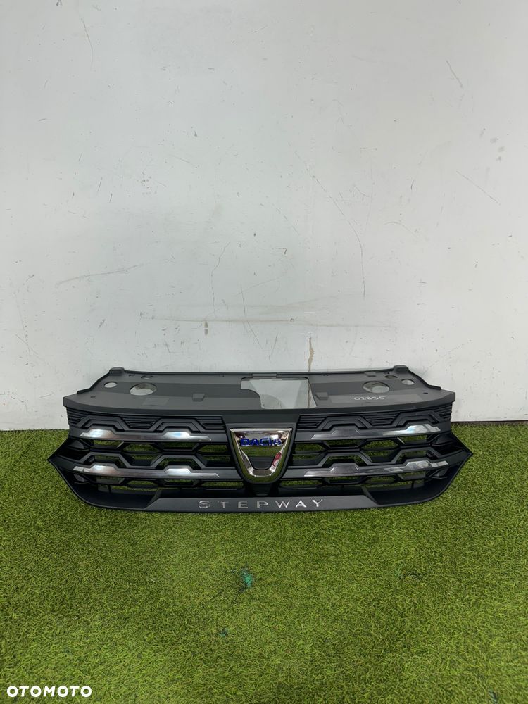 Grill Atrapa Dacia Sandero 3 Stepway 2021- - 1