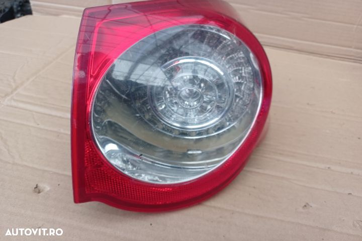 Lampa / Tripla stop dreapta pe aripa Volkswagen VW Passat B6 [2005 - - 5