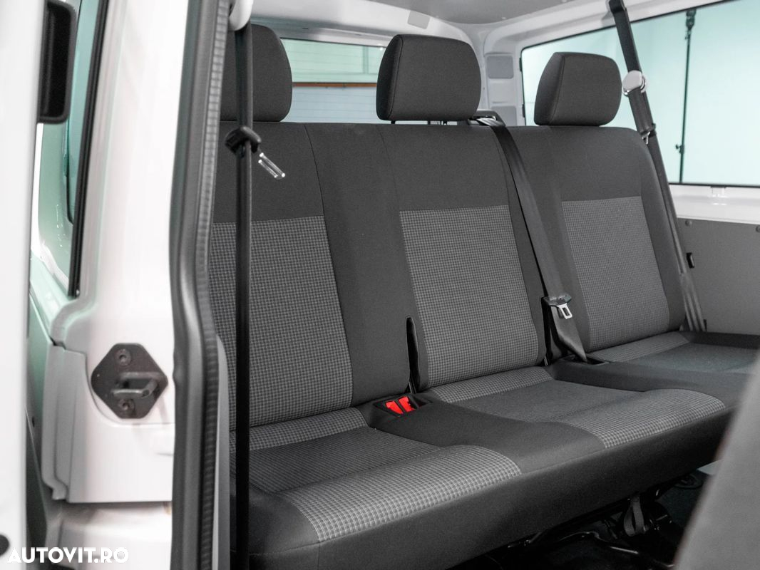 Volkswagen Transporter - 27