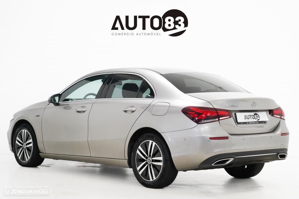 Mercedes-Benz A 250 Limousine e Style Plus - 3
