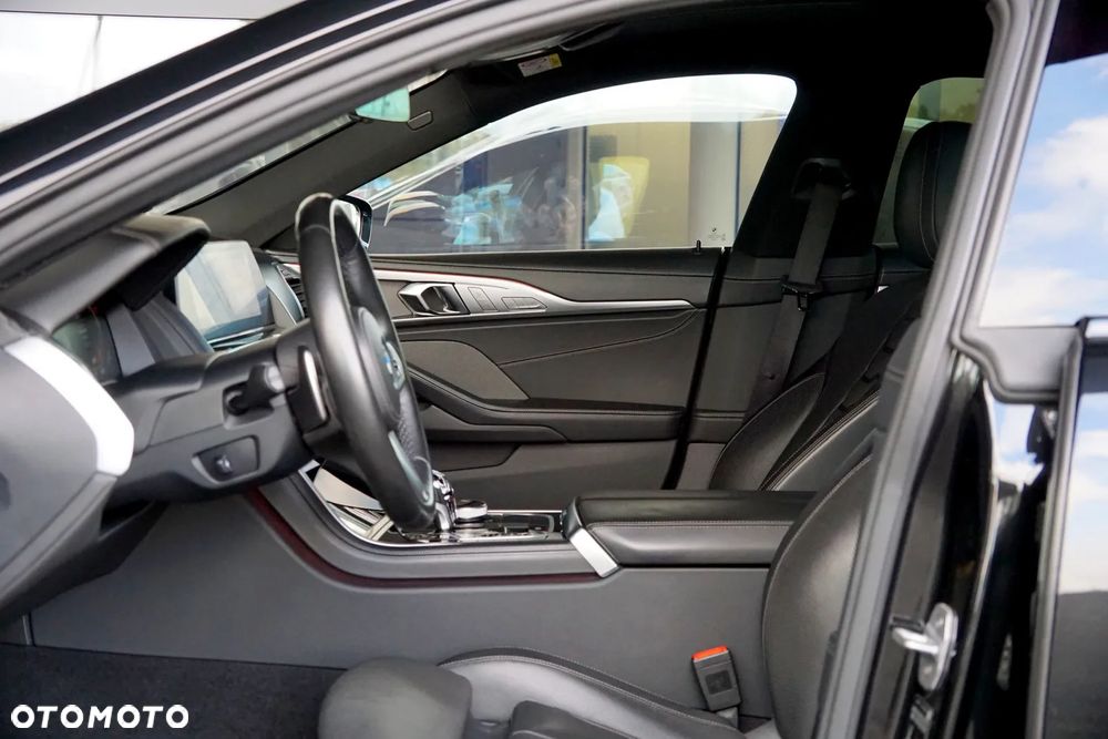 BMW Seria 8 840i Gran Coupe xDrive - 18