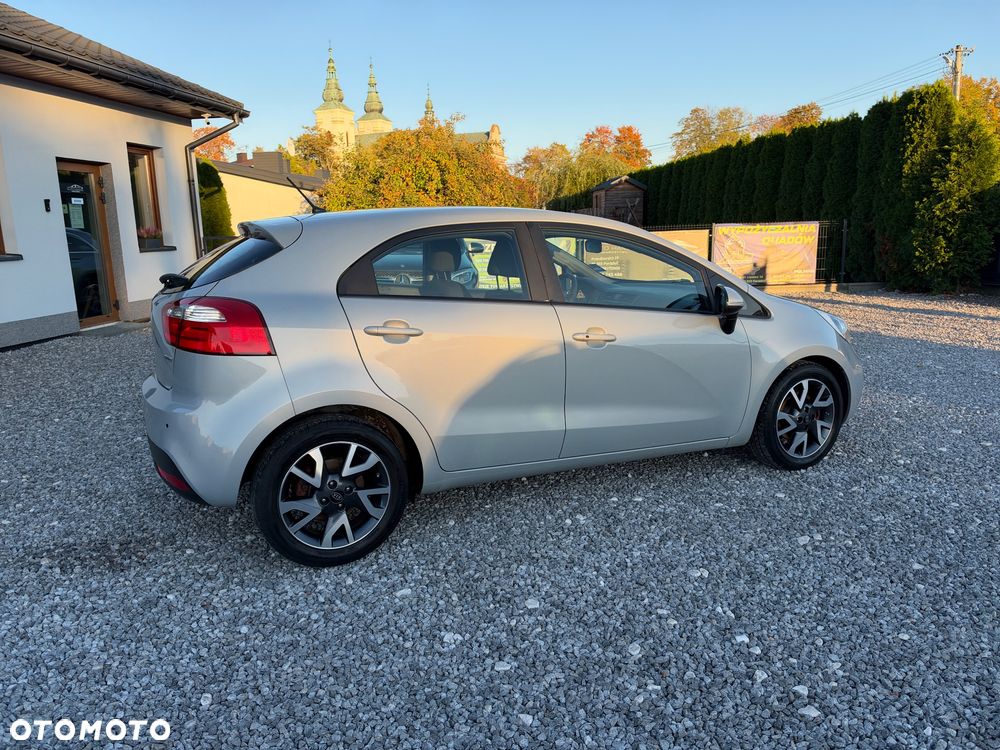 Kia Rio 1.4 CRDI Platinum Edition - 30