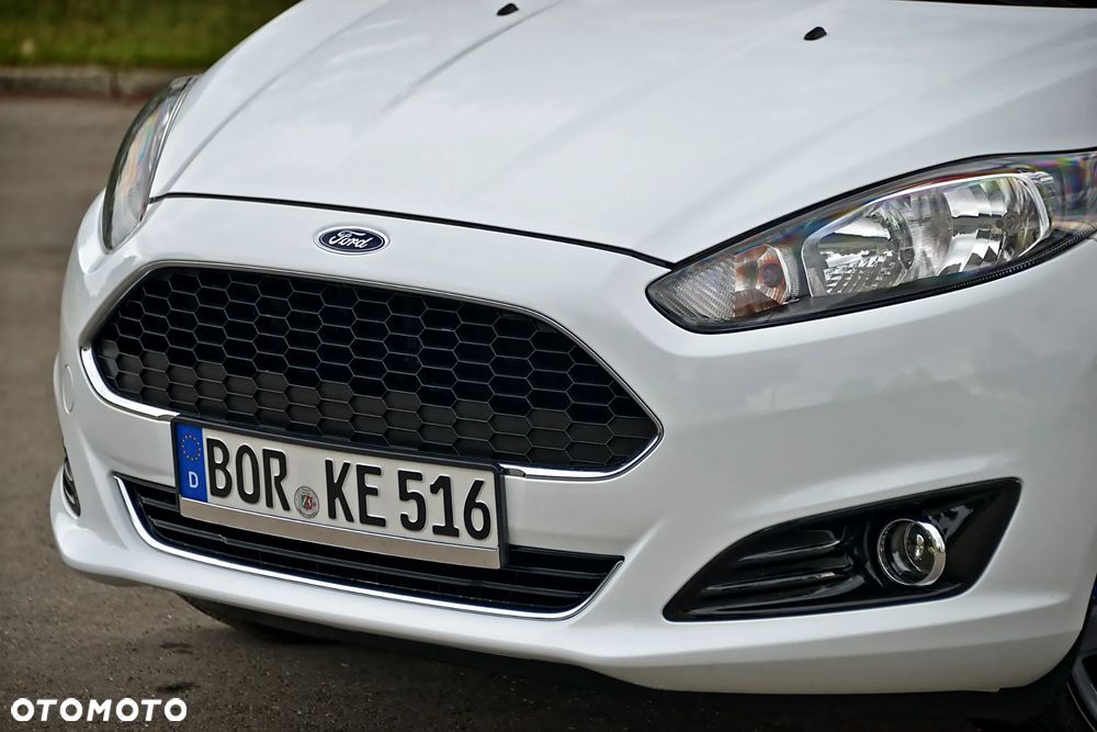 Ford Fiesta 1.25 Titanium EU5 - 10
