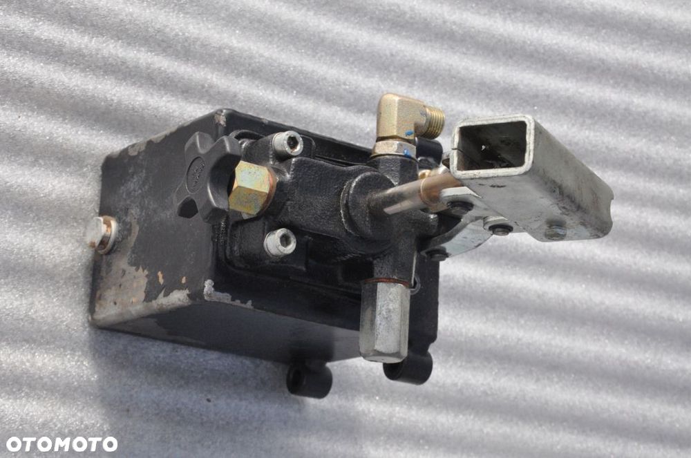 POMPA WYWROTU KABINY TEREX TA25 TA27 170101/ 170100 - 7