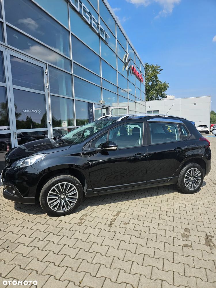 Peugeot 2008 1.2 Pure Tech GPF Active S&S - 3