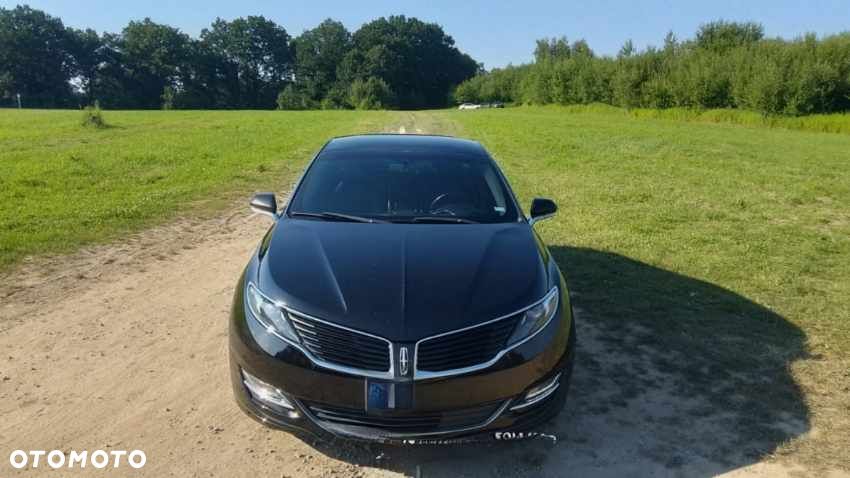 Lincoln MKZ - 10