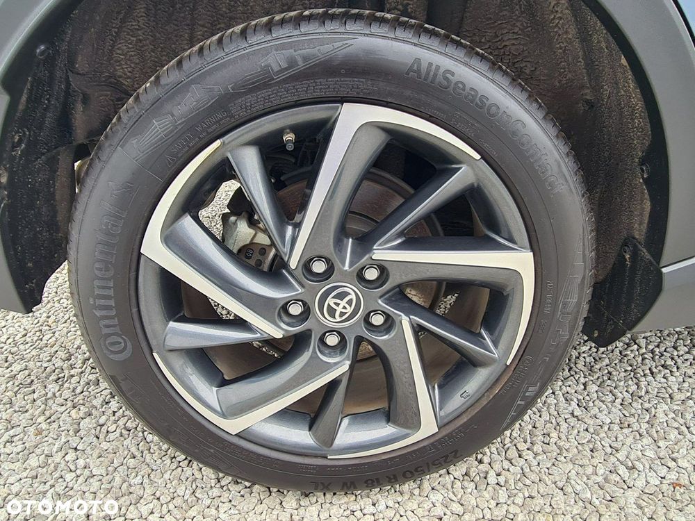 Toyota C-HR 2.0 Hybrid Executive - 33