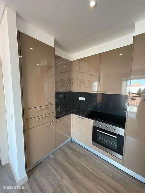 Apartamento T1 para arrendamento - Grande imagem: 3/6