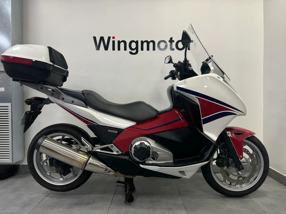 Usado Honda Integra 2012 - 4 700 EUR - Standvirtual.com
