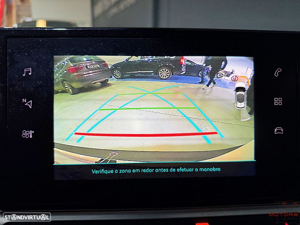 Citroën C4 Cactus 1.2 PureTech Shine Pack - 35