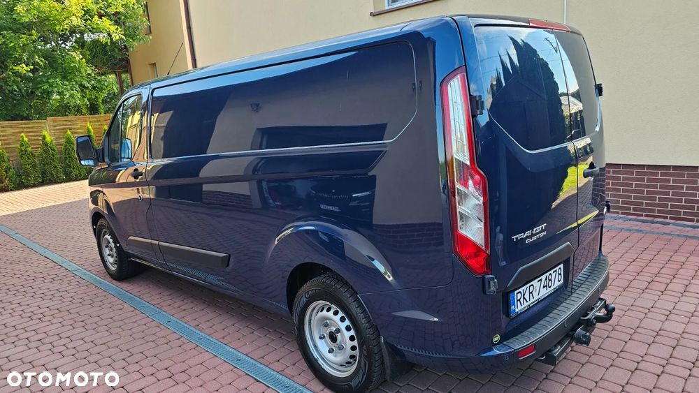 Ford Transit Custom - 8