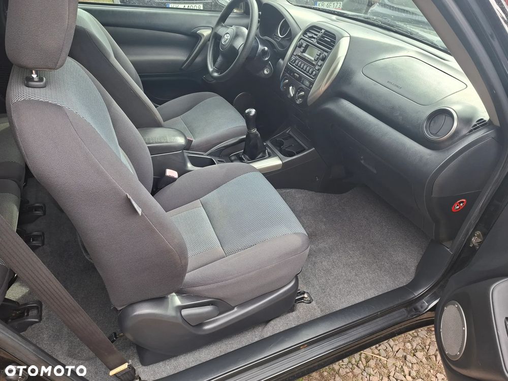Toyota RAV4 4x2 Edition - 32