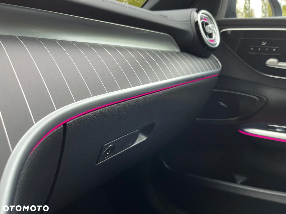 Mercedes-Benz Klasa C 200 4MATIC 9G-TRONIC - 19