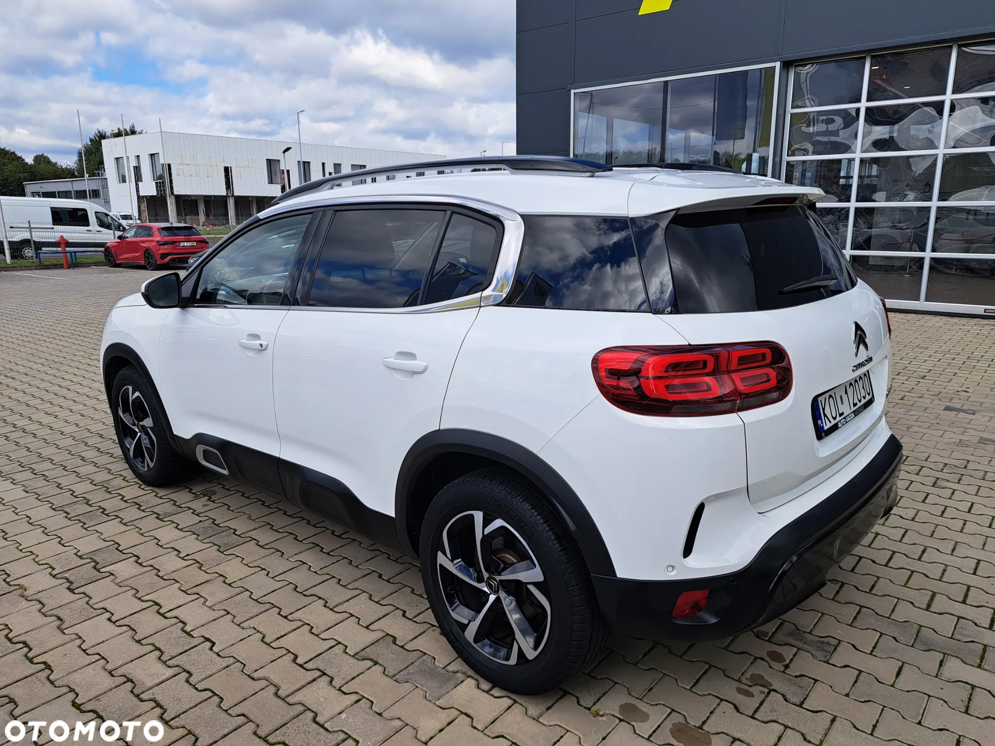 Citroën C5 Aircross 1.6 PureTech Shine EAT8 - 4