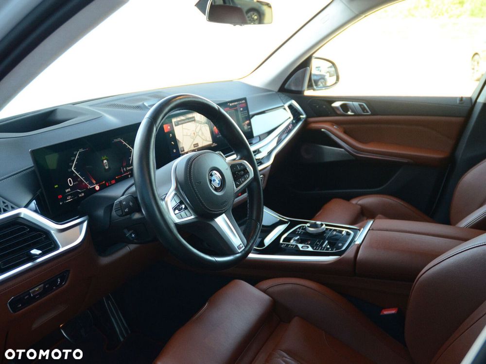BMW X7 - 27