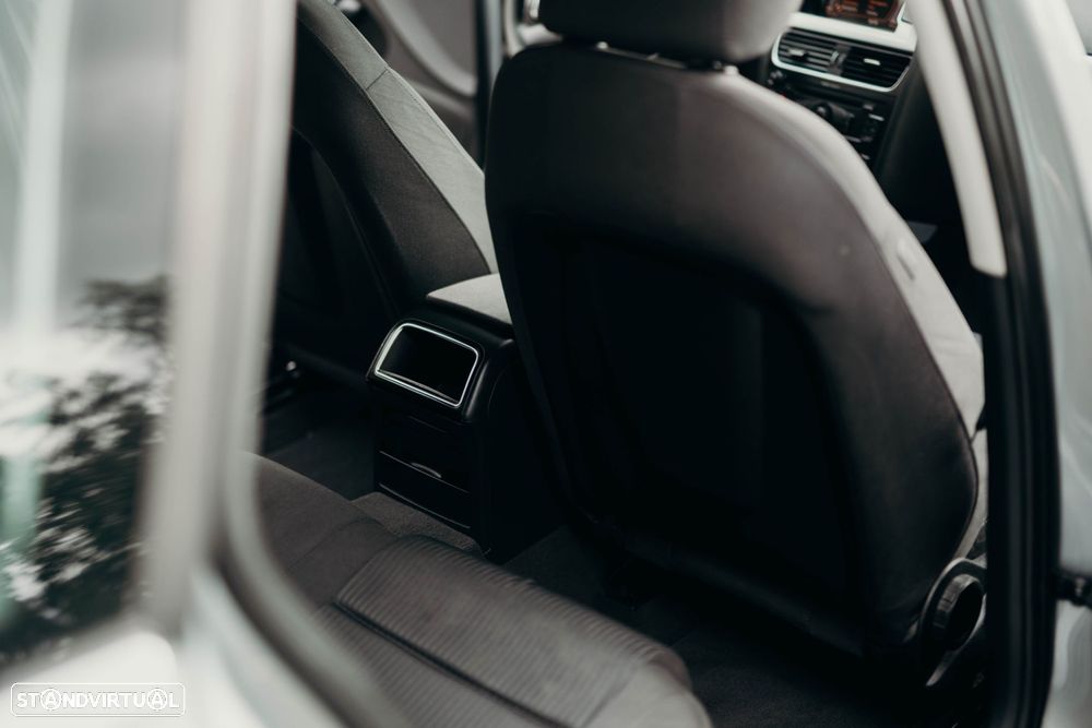 Audi A4 Avant 2.0 TDI Advance - 29