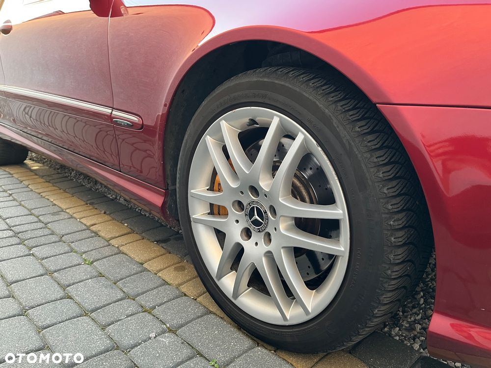 Mercedes-Benz CLK - 12