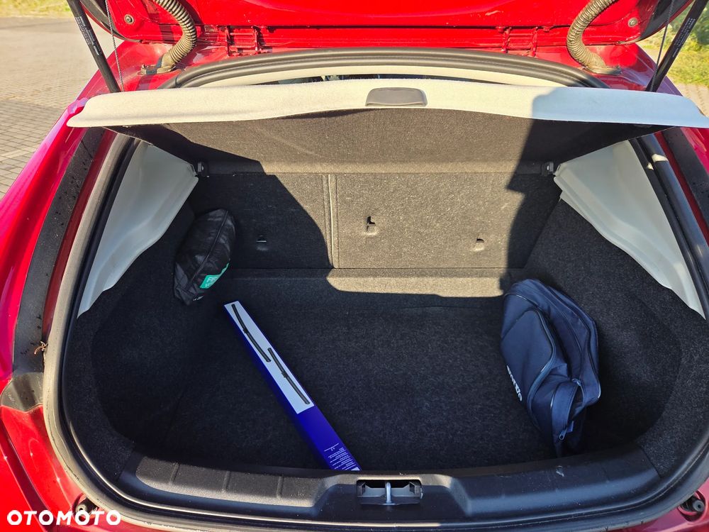 Volvo V40 T3 Drive-E Momentum - 7