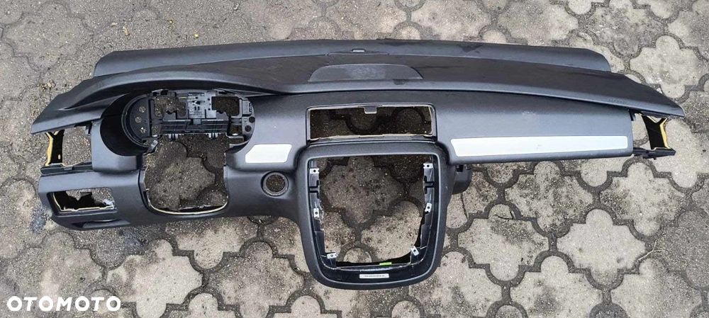 W251 deska rozdzielcza stan idealny EU czarna R Klasa Mercedes - 1