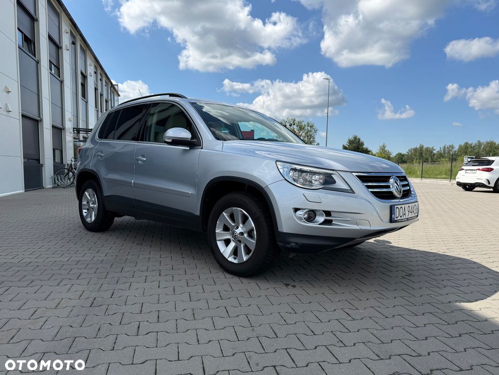 Volkswagen Tiguan - 4