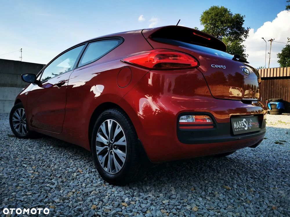 Kia ProCeed - 27