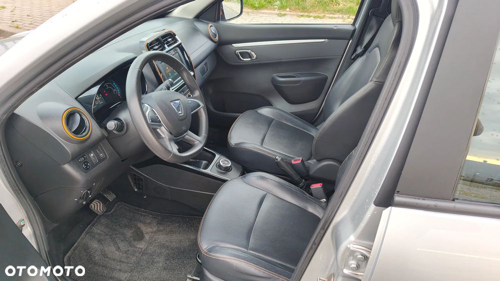 Dacia Spring 27.4kWh Comfort Plus - 8