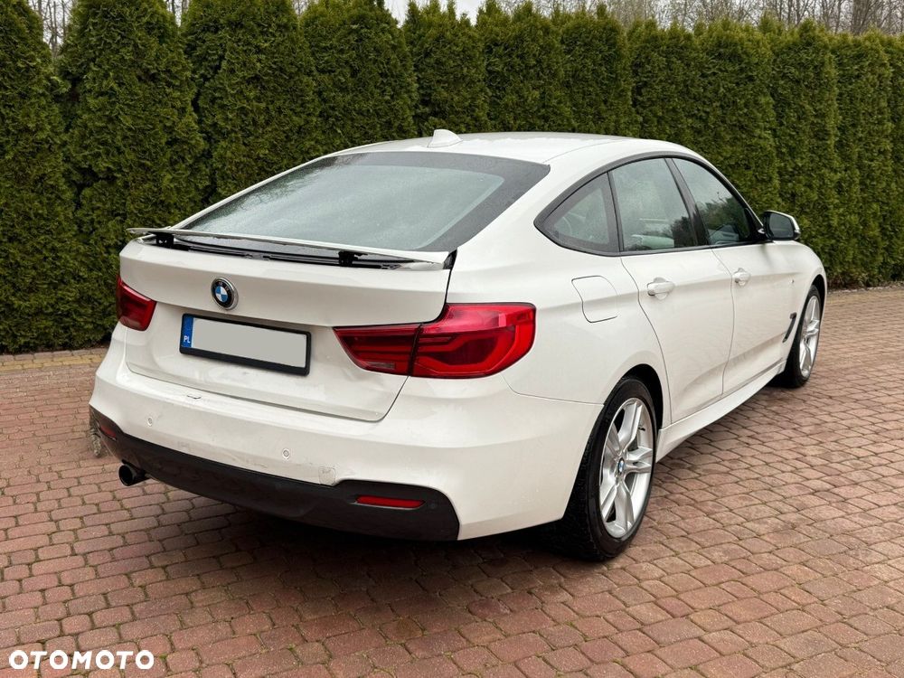 BMW 3GT 318d M Sport - 8