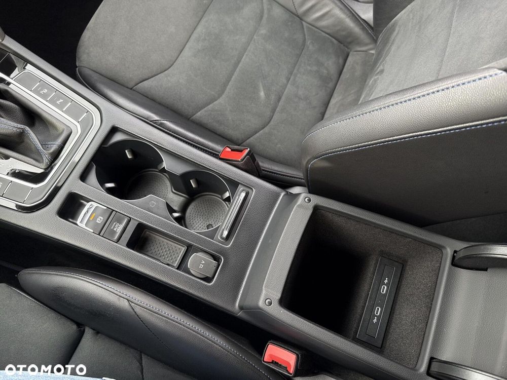 Volkswagen Arteon - 32