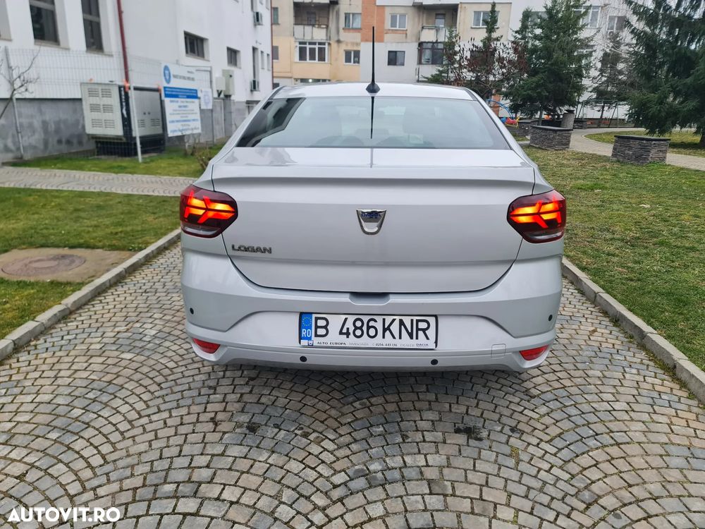 Dacia Logan TCe 90 MT6 Comfort - 32