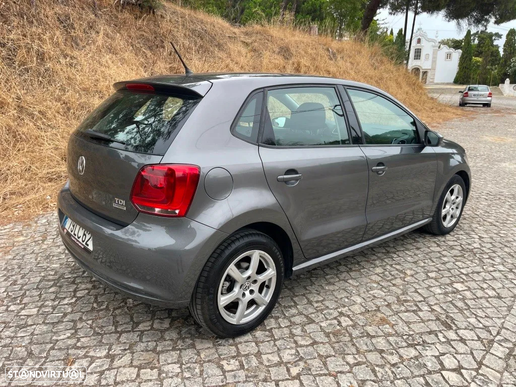 VW Polo 1.6 TDI Confortline BlueMotion - 4