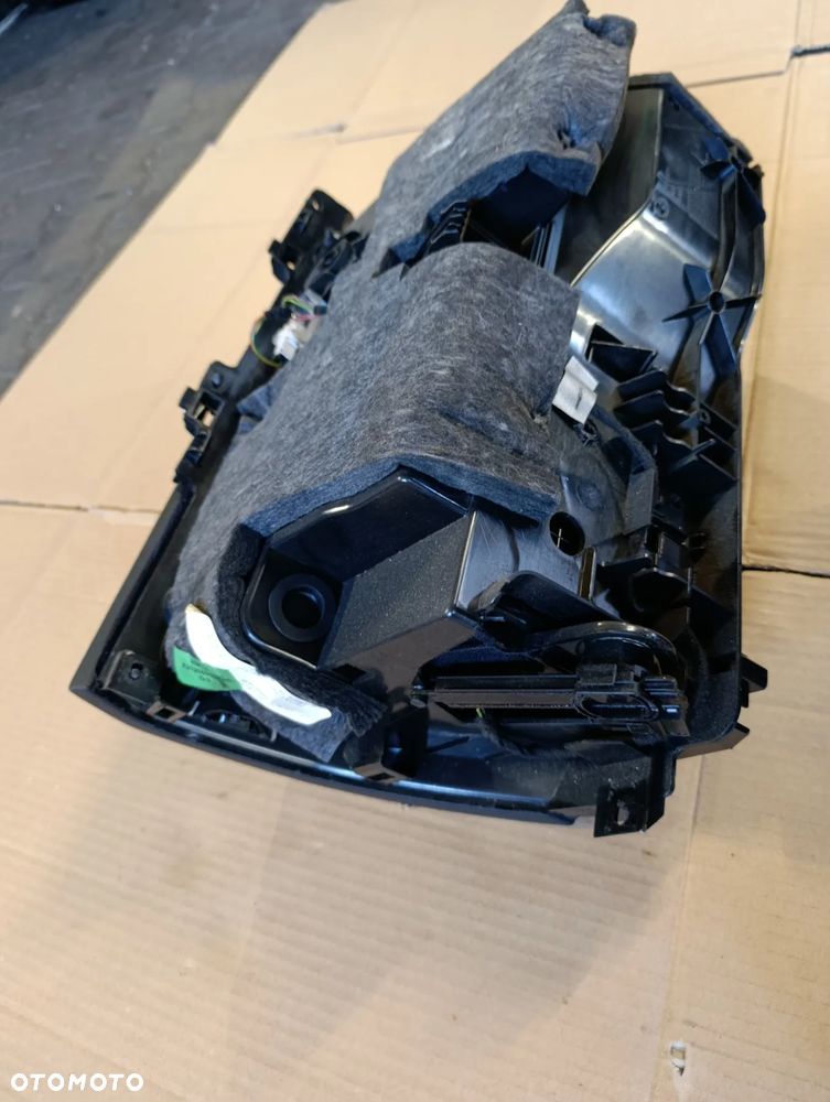 MERCEDES W212 SCHOWEK PASAŻERA A2126800291 EUROPA - 4