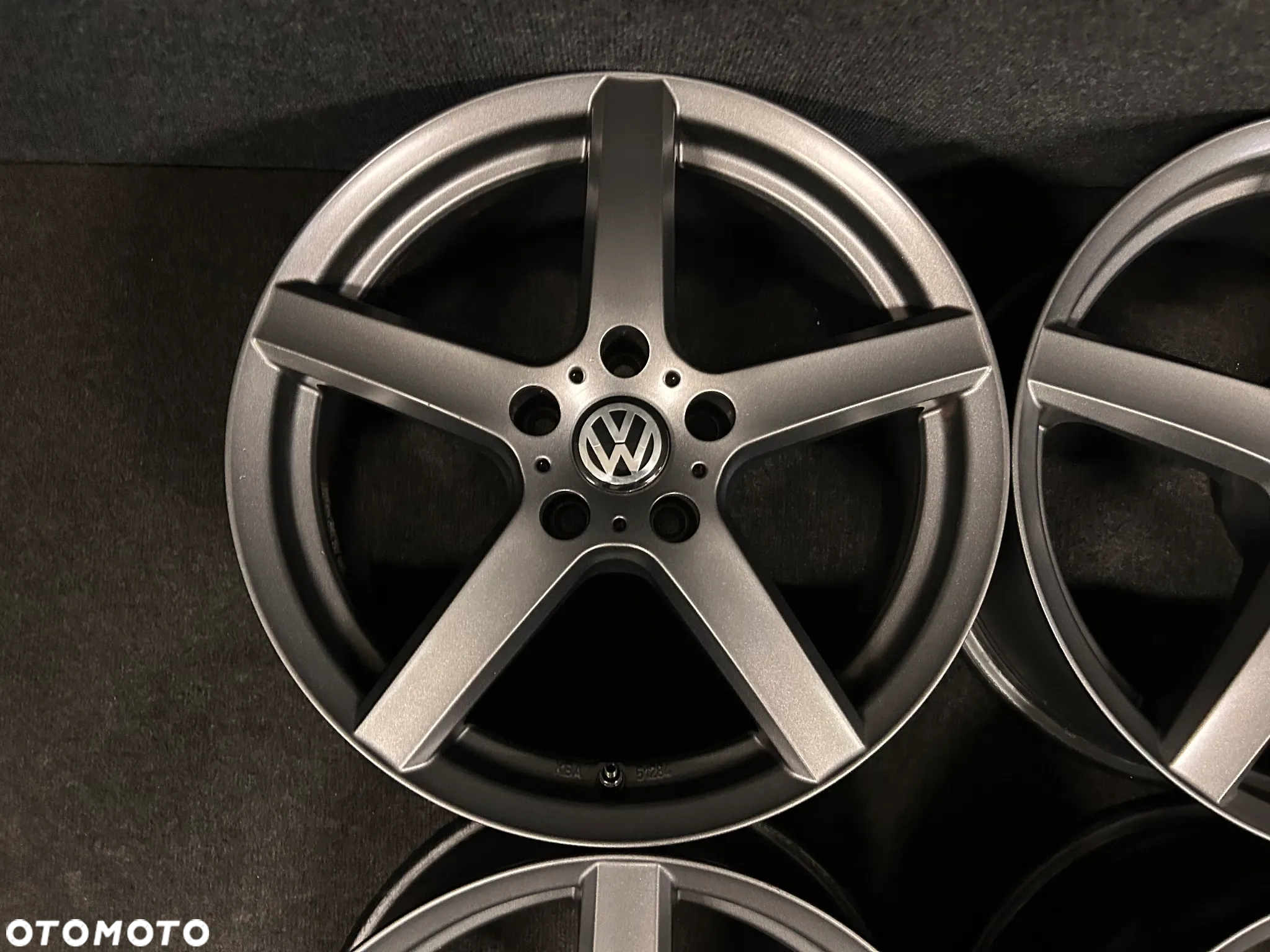 Alufelgi Dezent VW Passat B6, B7, B8, T-Roc, Touran, Tiguan, Sharan 17 cali 5x112 4szt. Ładne! - 11