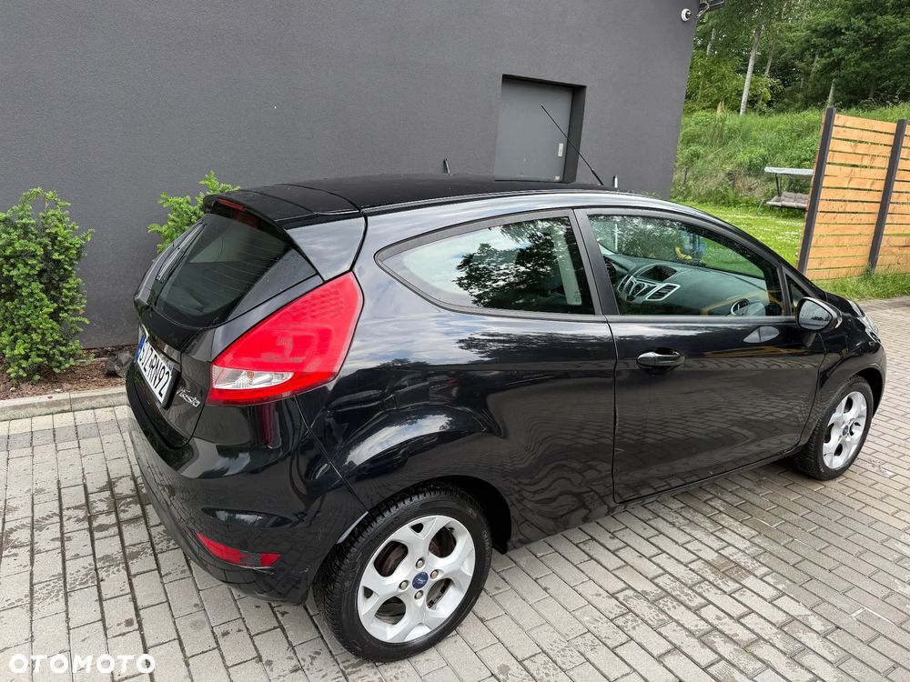 Ford Fiesta 1.25 Titanium - 8