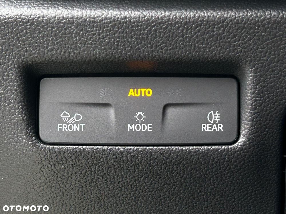 Skoda Superb 2.0 TSI 4x4 L&K DSG - 23