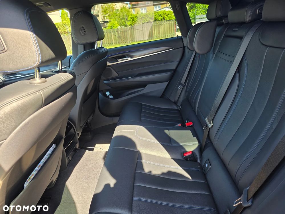 BMW 6GT 640i xDrive M Sport sport - 10