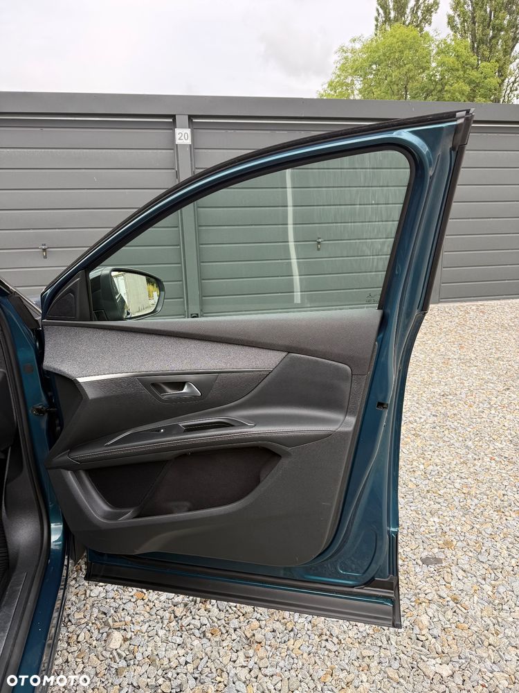 Peugeot 5008 1.6 PureTech GT Line S&S EAT8 - 23