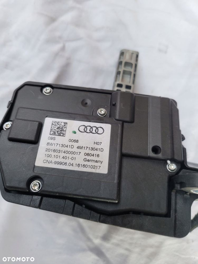 audi a4 a5 8w wybierak biegów 8w1713041d - 2