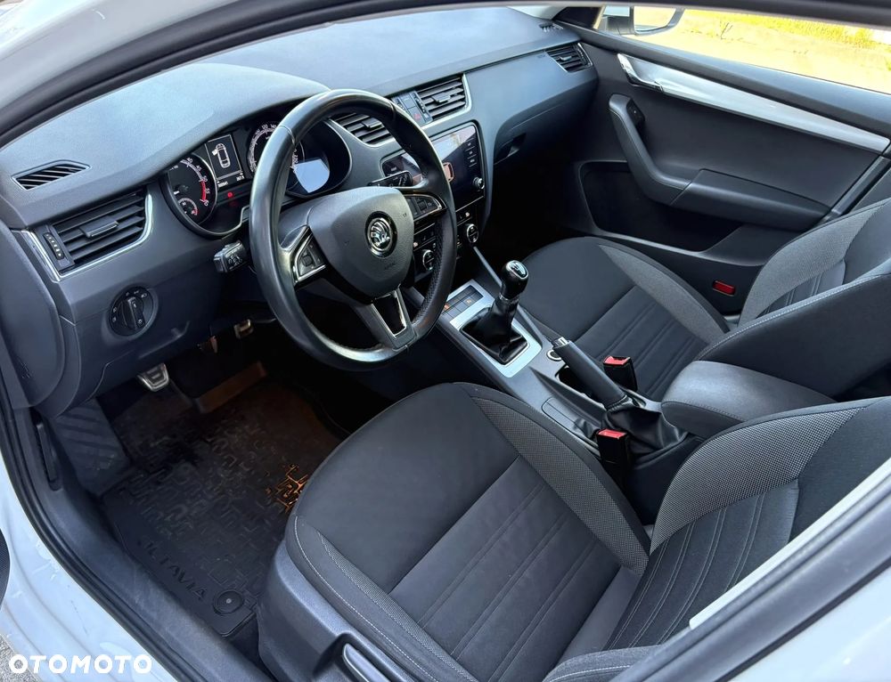 Skoda Octavia 1.6 TDI Ambition - 9