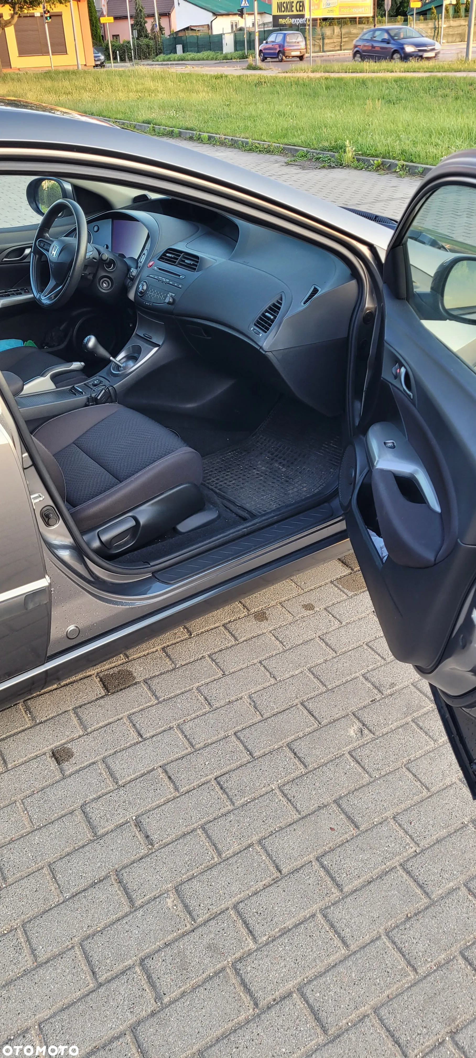 Honda Civic 1.8 Comfort - 13