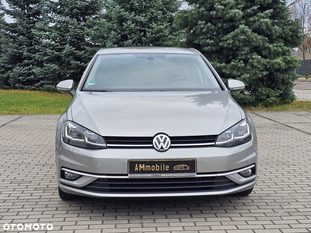 Volkswagen Golf - 5