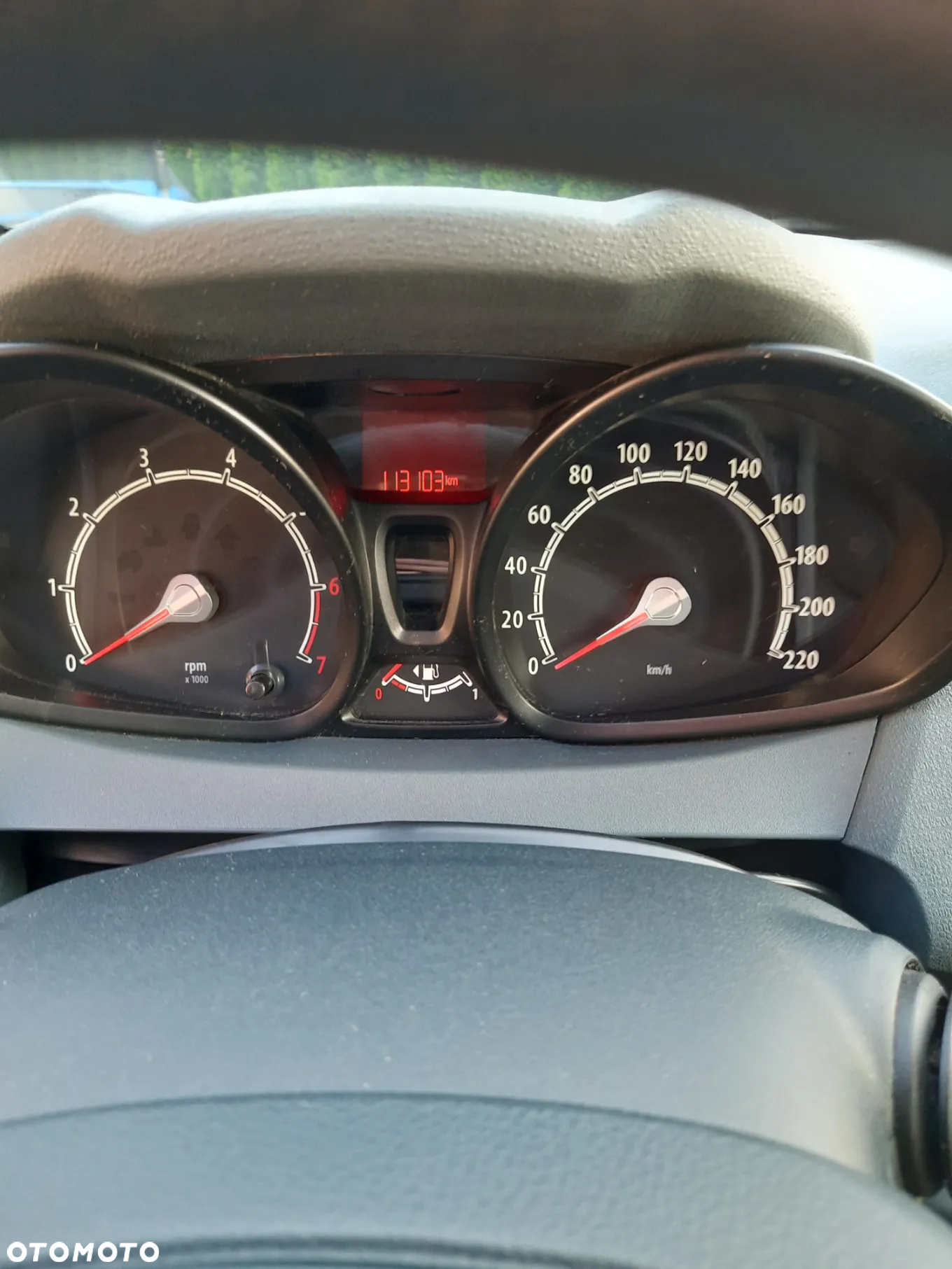 Ford Fiesta - 11