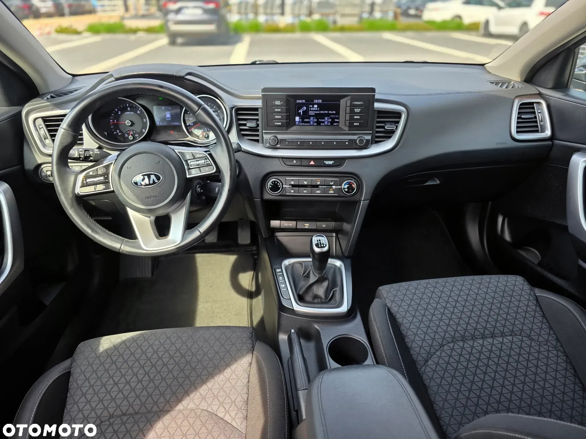 Kia Ceed 1.6 CRDi SCR L - 22