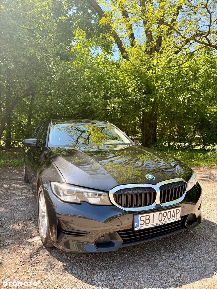 BMW Seria 3 320d Sport Line Shadow - 7